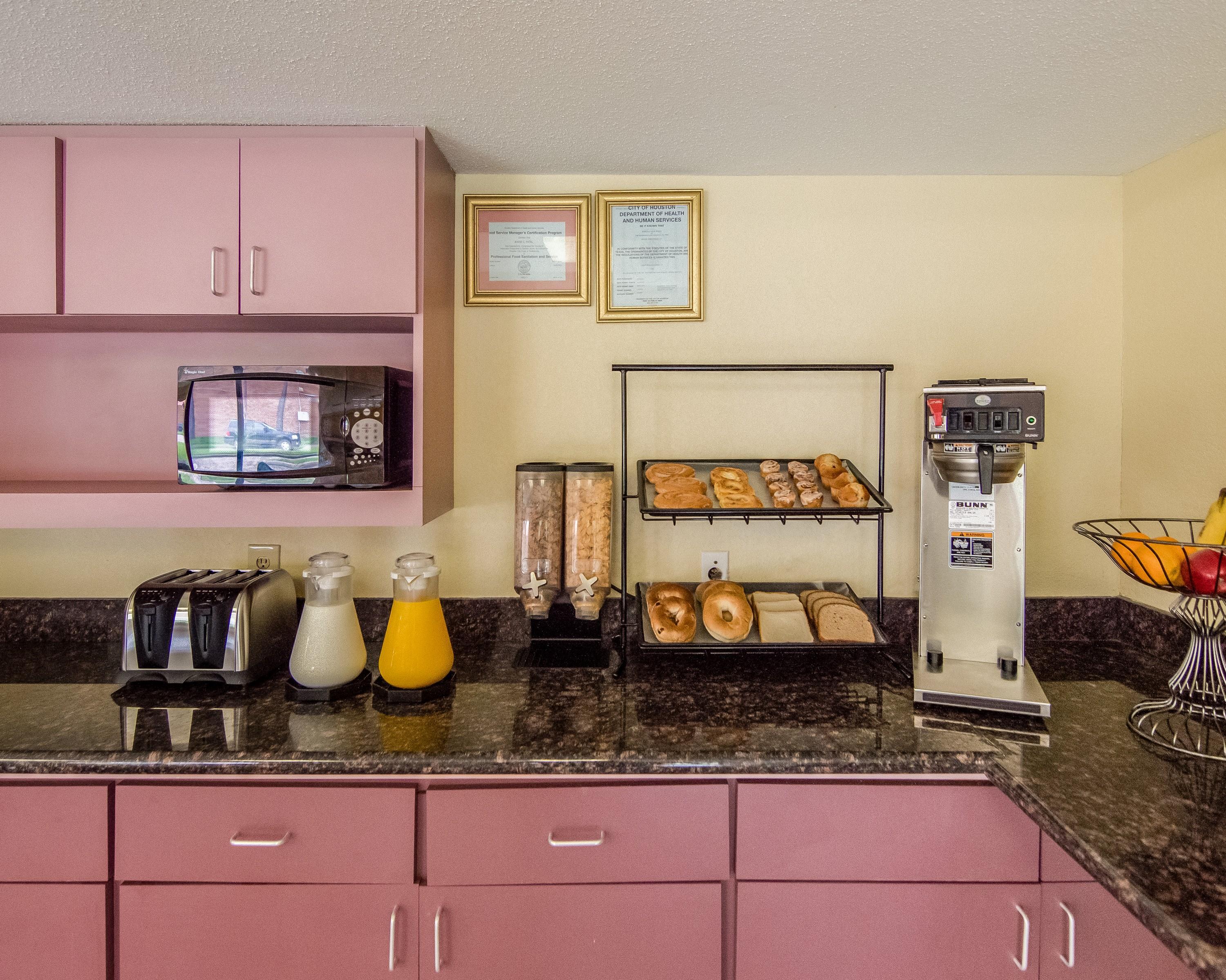 Rodeway Inn & Suites Hwy 290 Nw Houston Ngoại thất bức ảnh