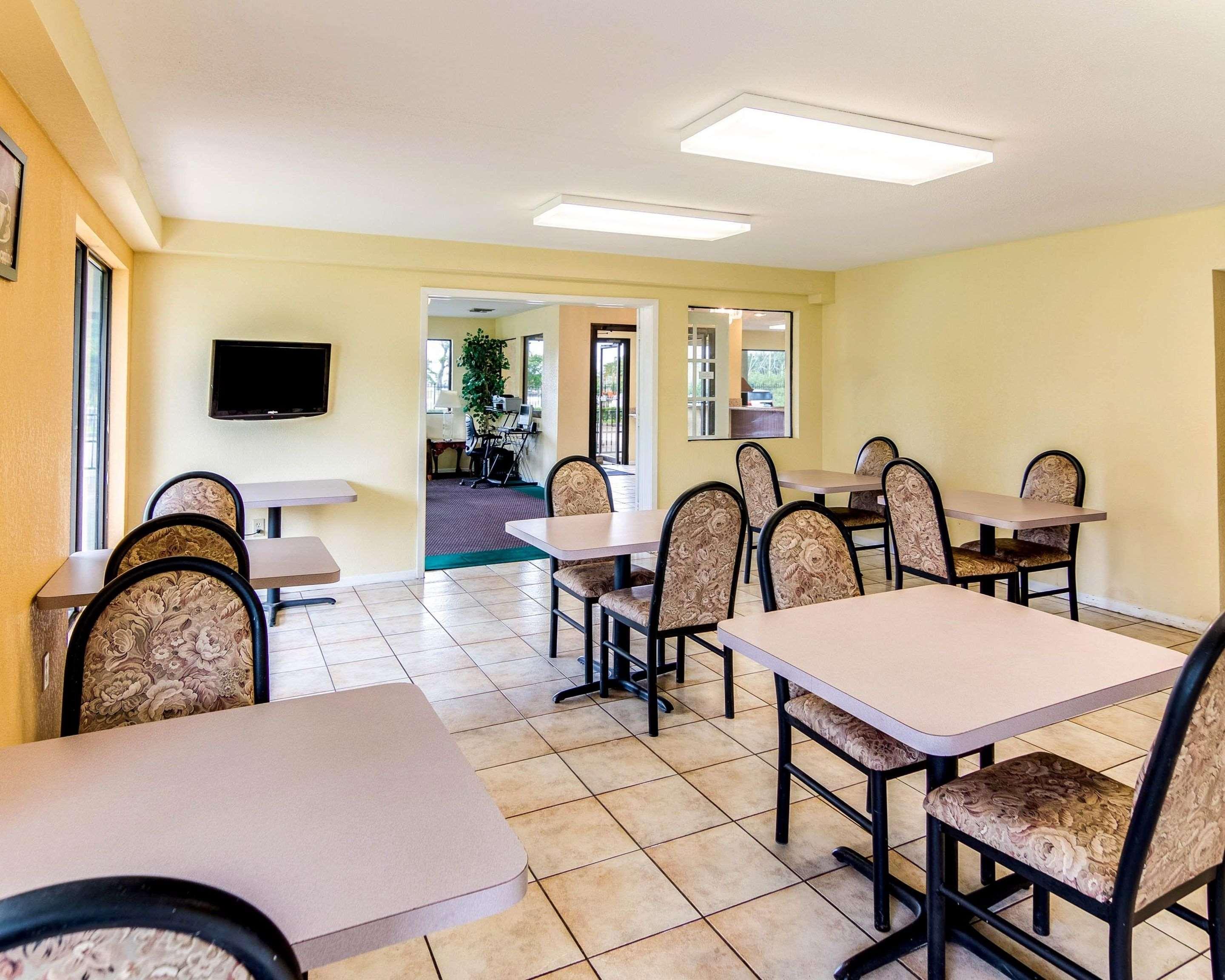 Rodeway Inn & Suites Hwy 290 Nw Houston Ngoại thất bức ảnh