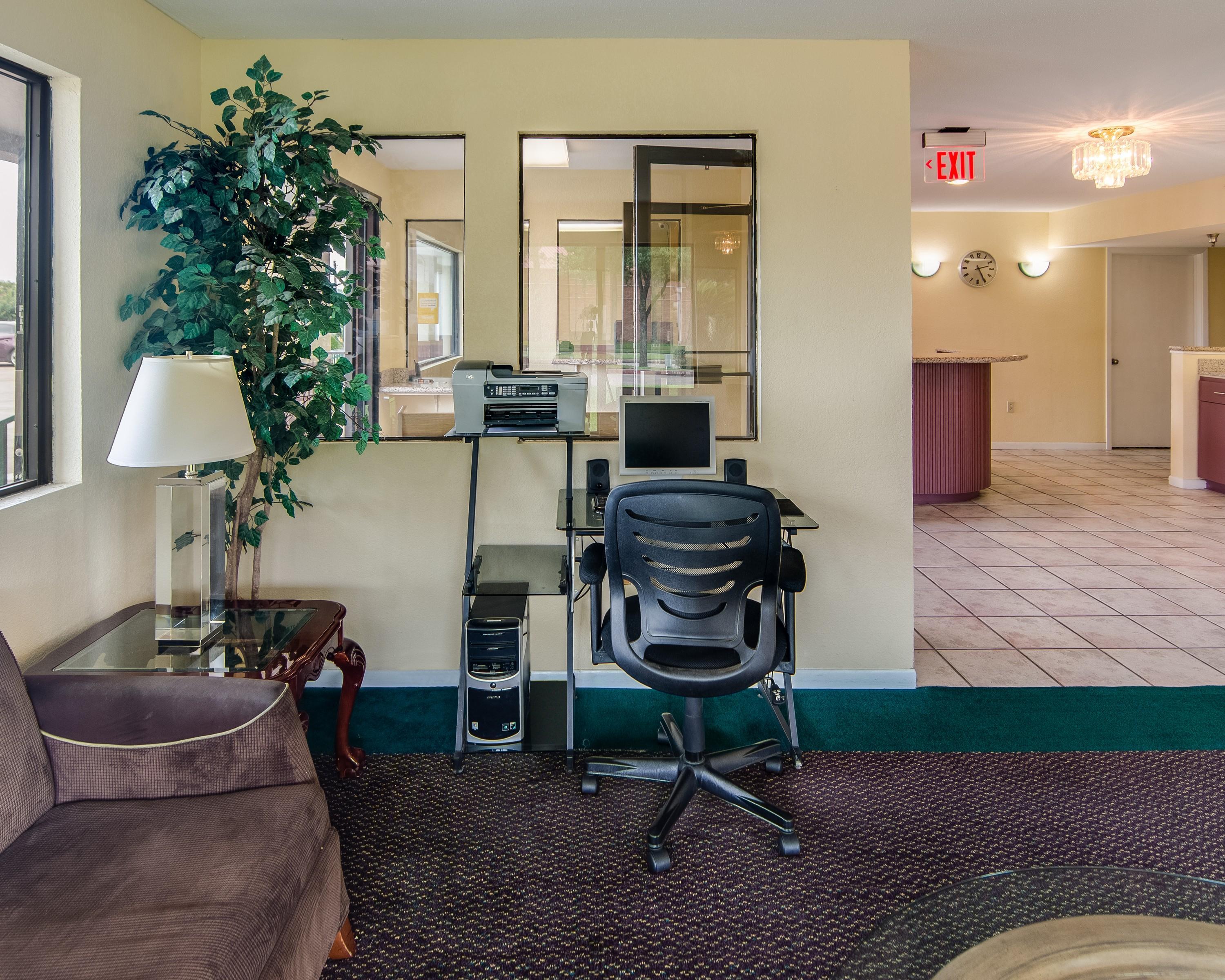 Rodeway Inn & Suites Hwy 290 Nw Houston Ngoại thất bức ảnh